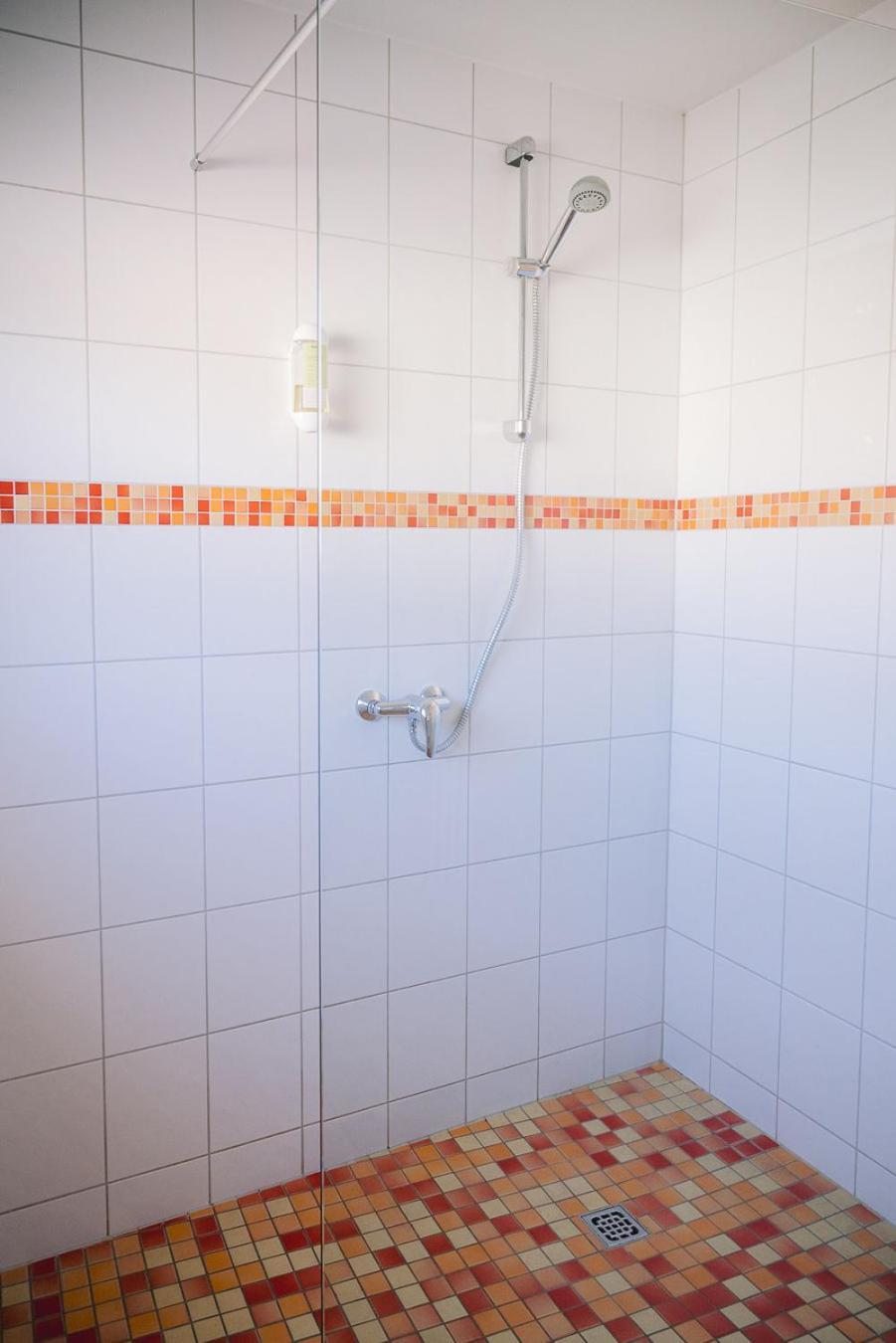 Hotel Landgasthof Zur Alten Scheune Zweibrücken Buitenkant foto